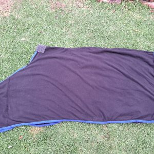 Fleece horse blanket
