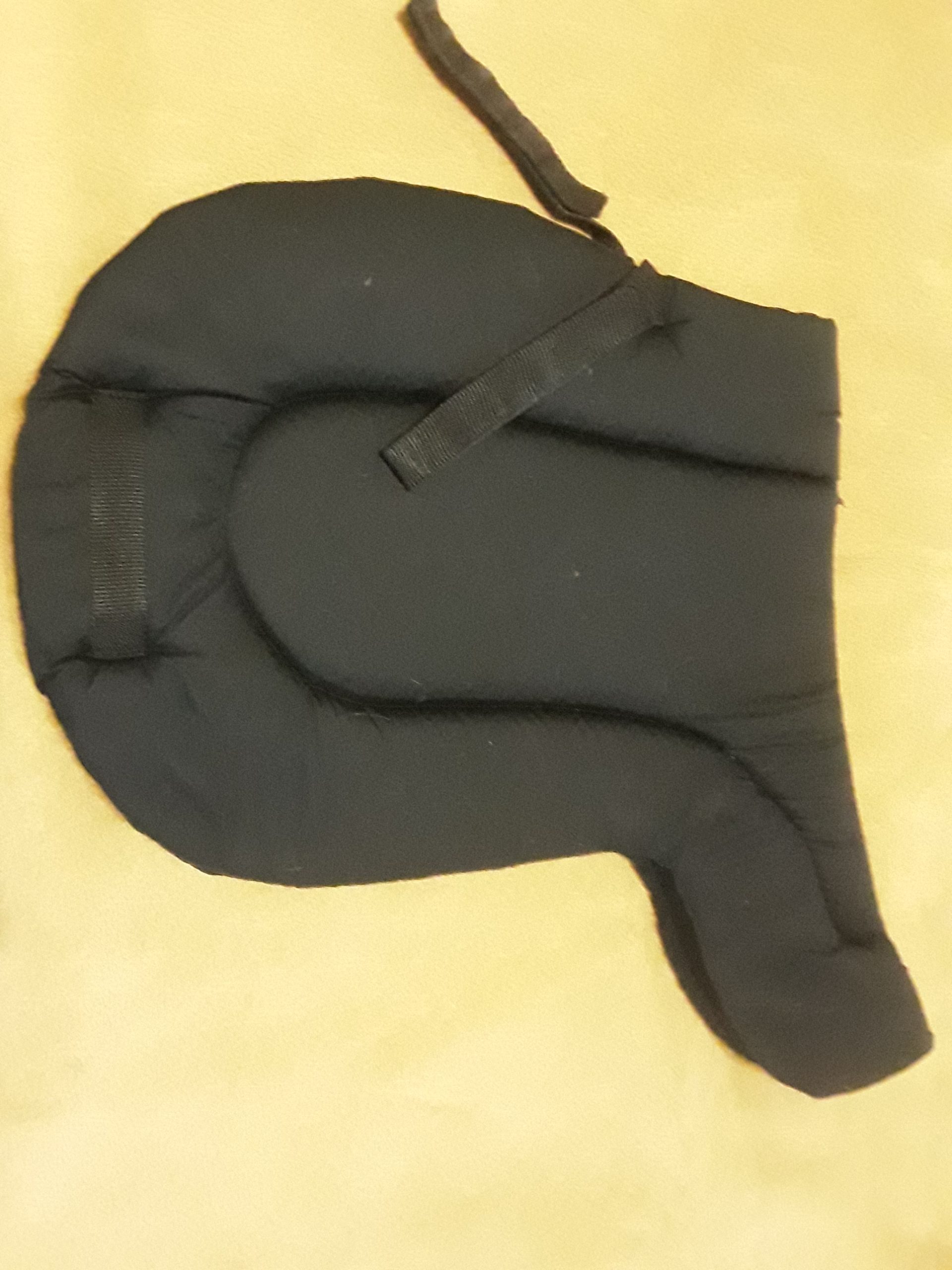 shaped dressage saddle pad
