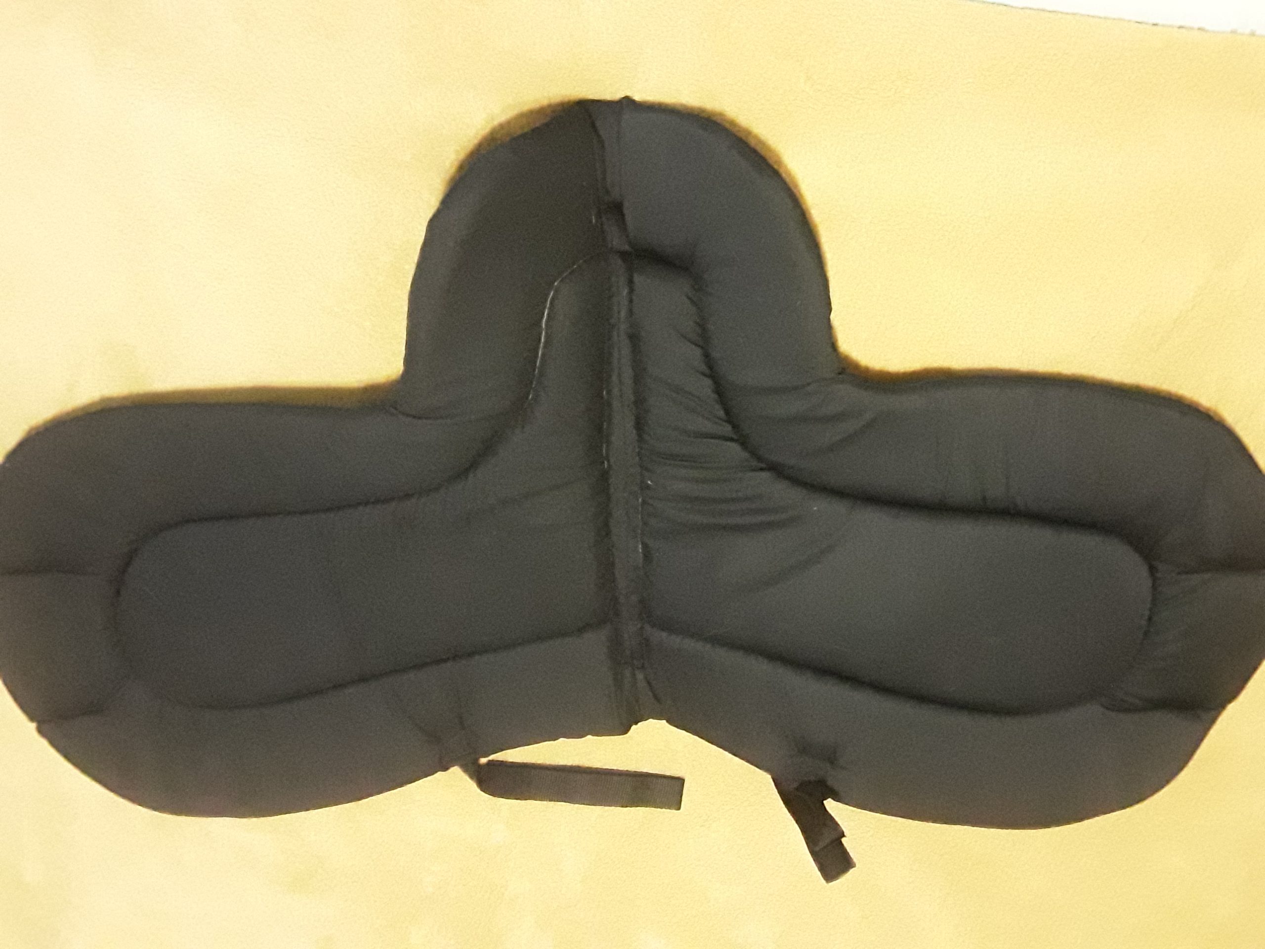shaped dressage saddle pad