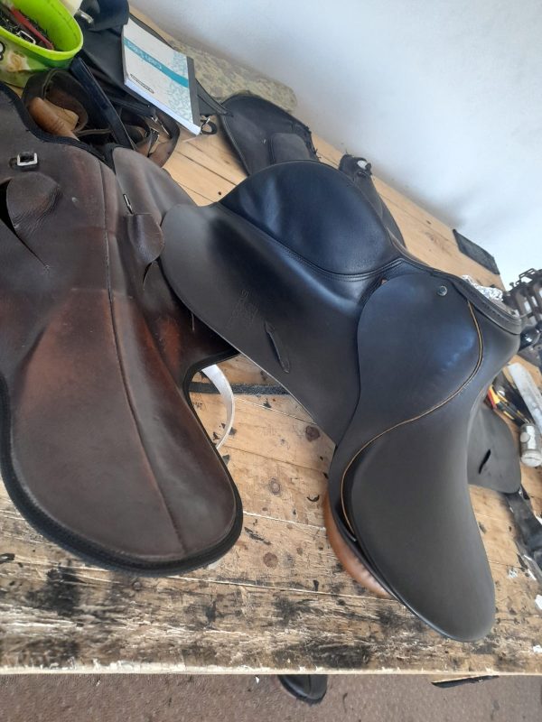 saddle repairs jockey saddle and english saddle